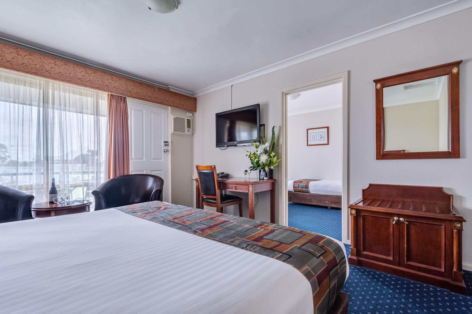 ไอบิส สไตล์ อัลบานี Hotel แอลบานี ภายนอก รูปภาพ