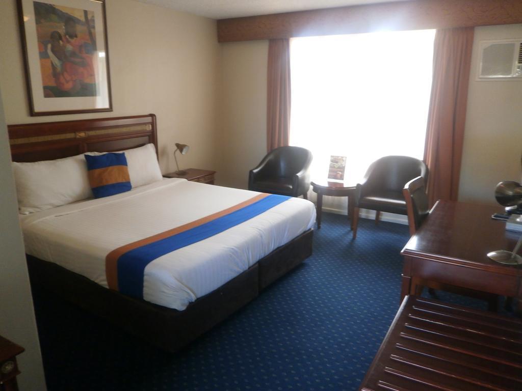 ไอบิส สไตล์ อัลบานี Hotel แอลบานี ภายนอก รูปภาพ